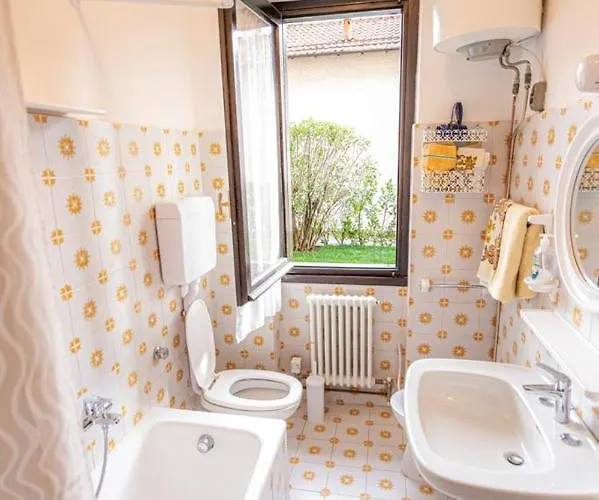 La Casa Dei Pini Lierna